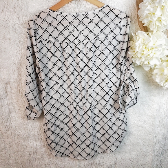 Top - Picture 4 of 6